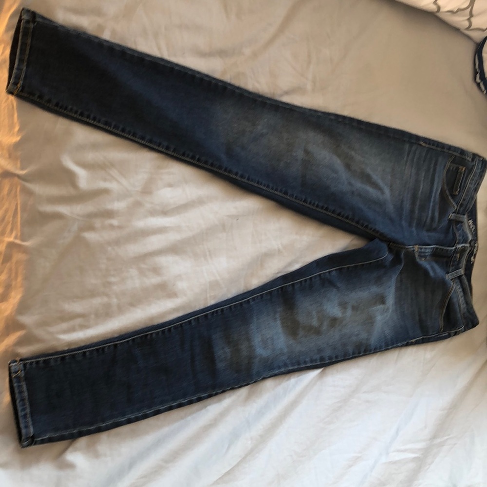 Universal Thread Jeans